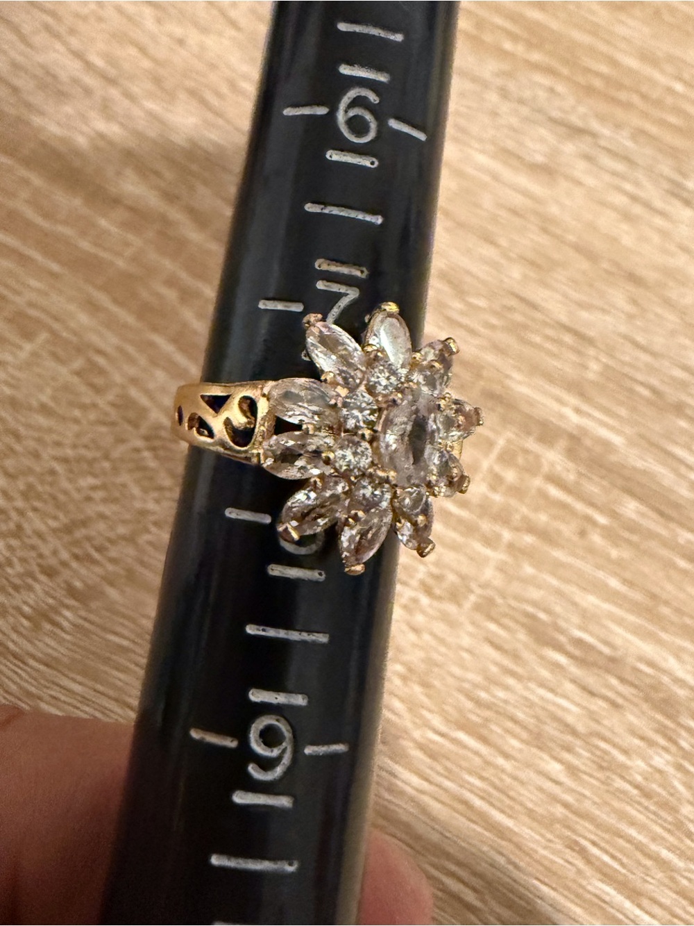 Gold-Tone Floral Cluster Ring with Clear Stones - White/Clear